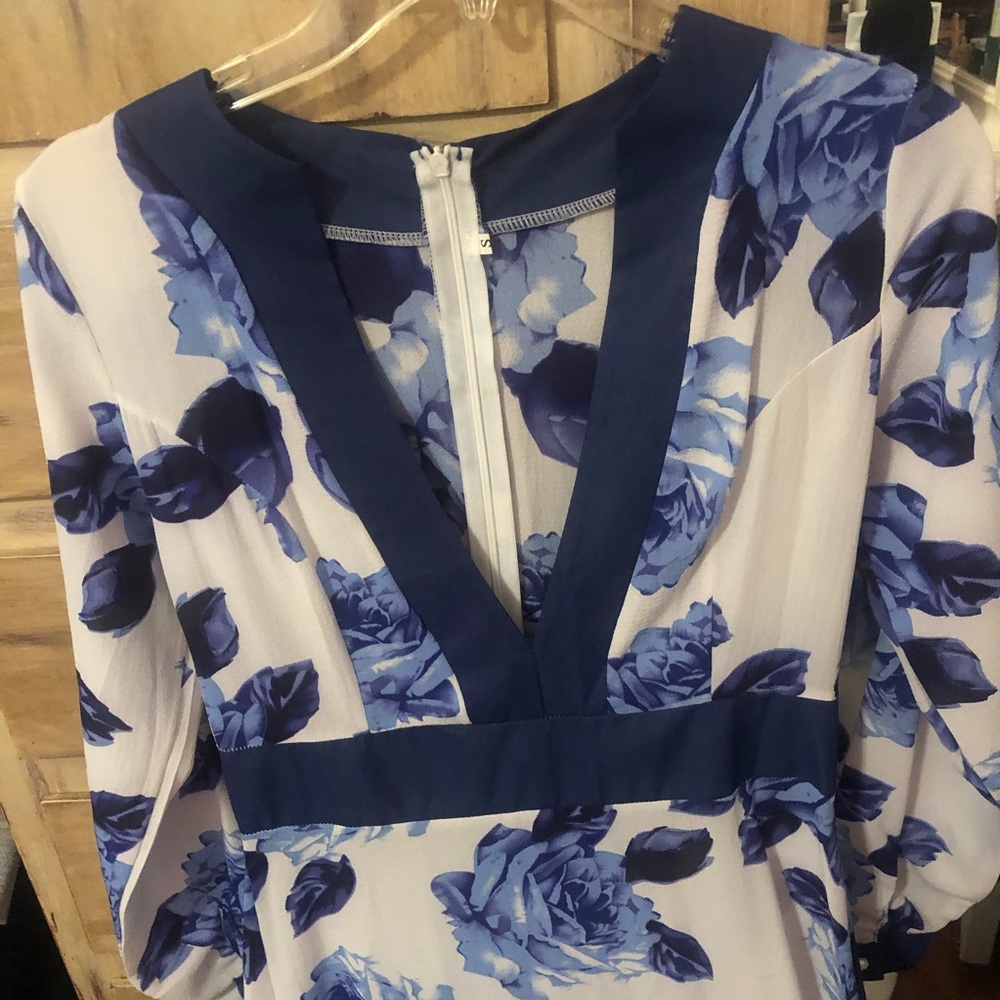 White & blue beautiful long sleeve formal dress